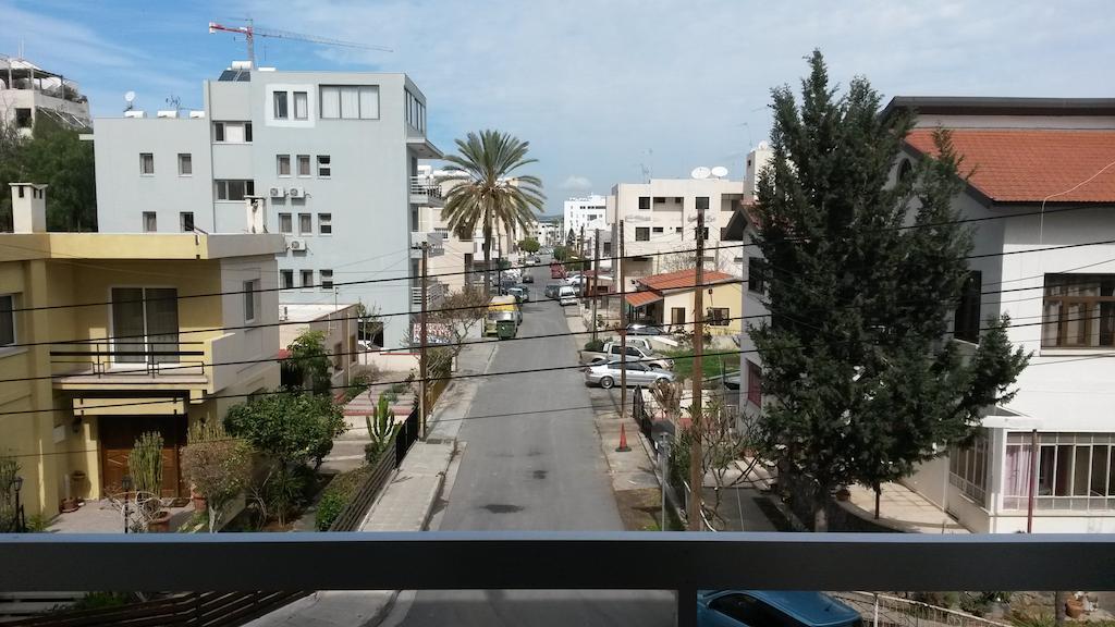 Marina Apartments 211 Larnaca Esterno foto