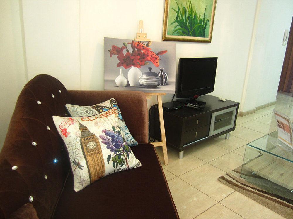 Marina Apartments 211 Larnaca Esterno foto